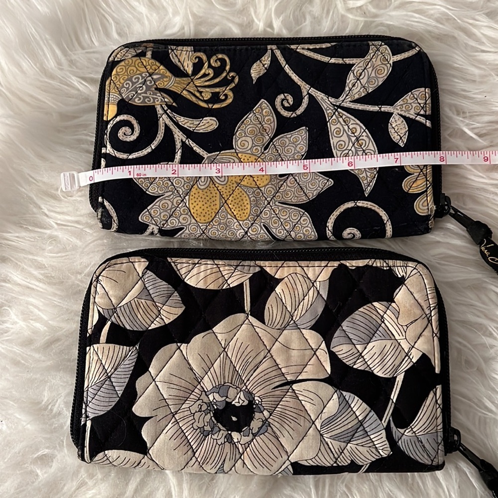 SOLD- Vera Bradley wallet - Picture 6 of 6